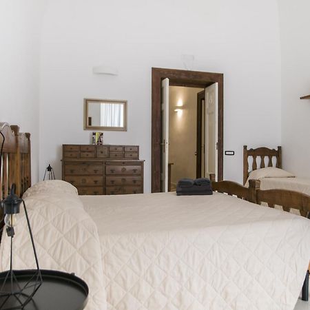 Palazzo Italia Apartments Бари Екстериор снимка